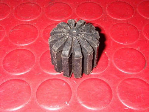 Top tank rubber - ,