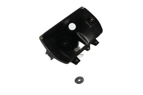 Headlight housing lamp pot