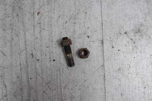 Manifold screw nut screw